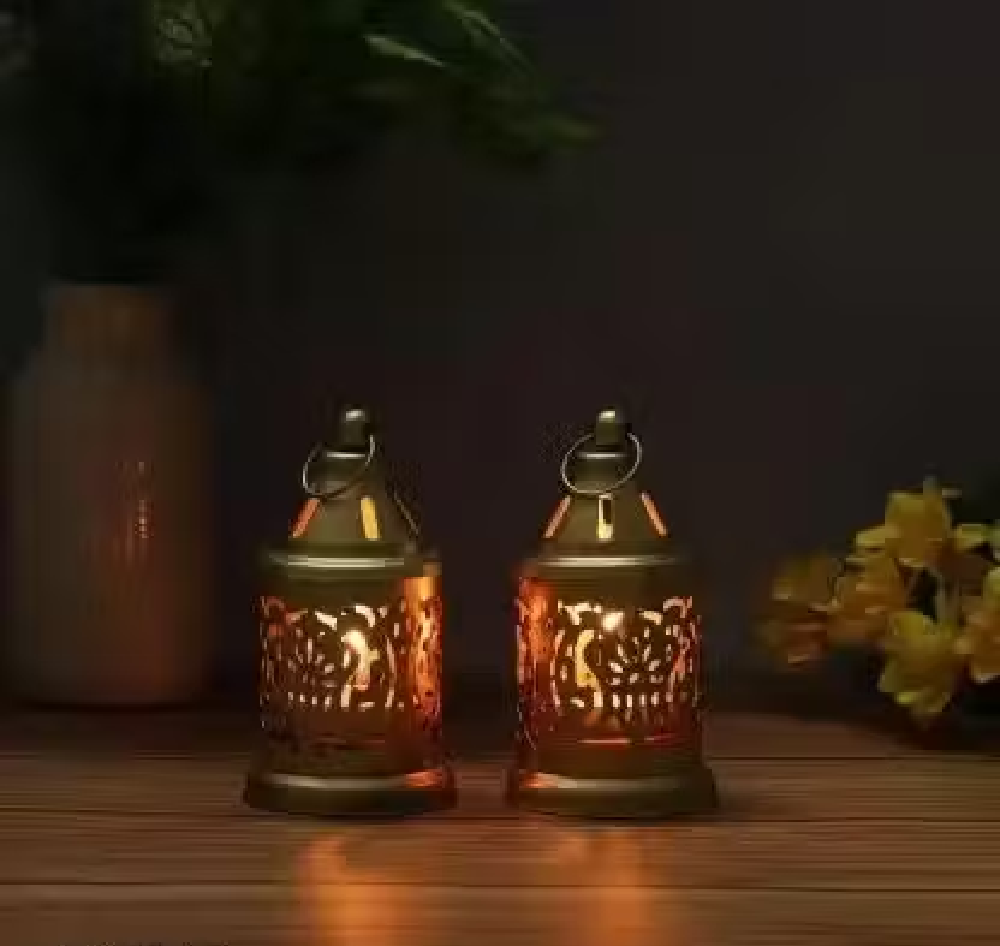 Gold Decorative Lighting Stylish Design Table Lantern set of 2